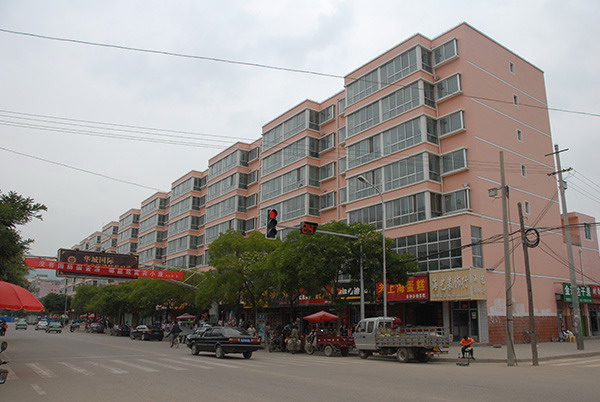 临洮县农贸市场商住楼
